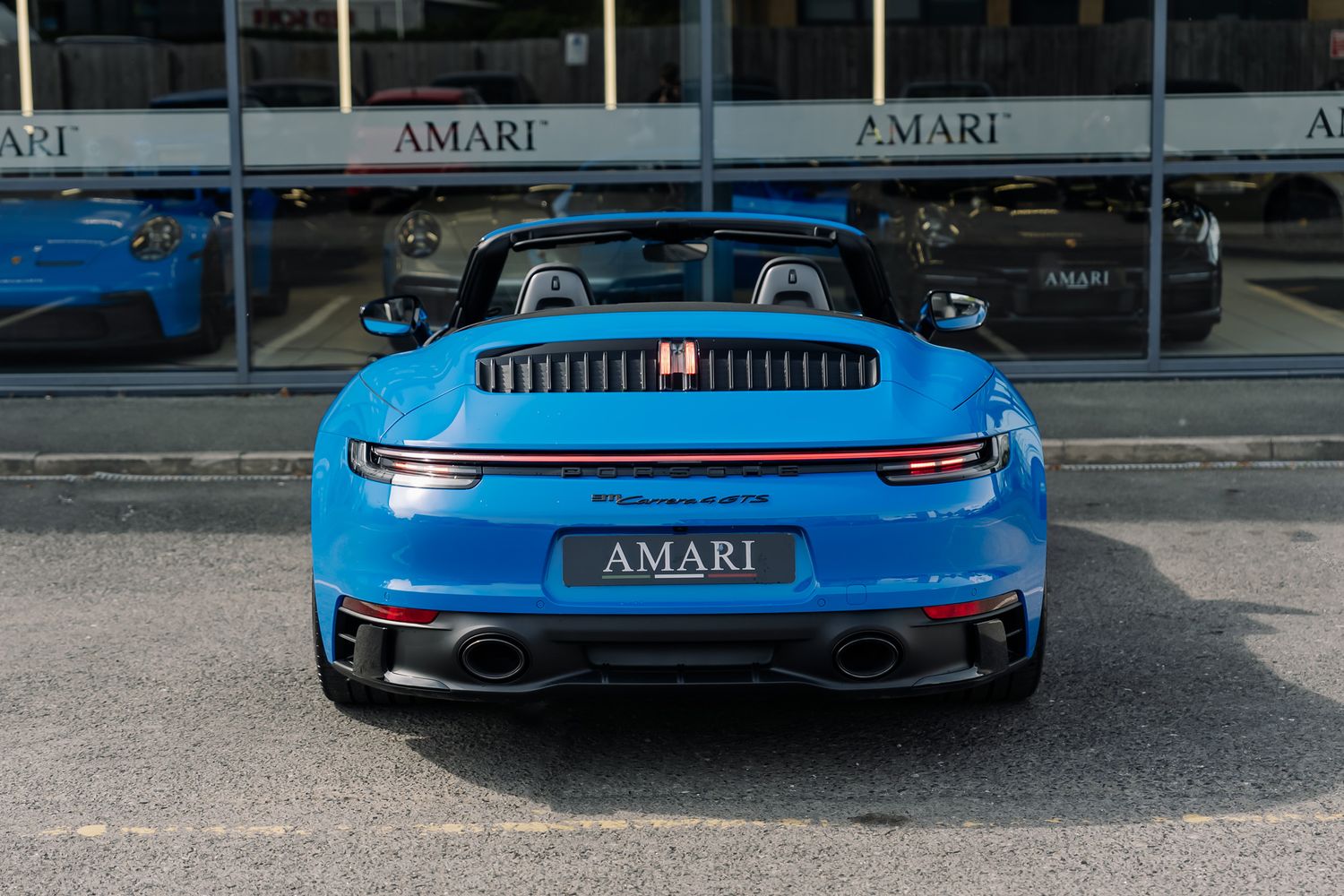 Porsche 911 992 Carrera 4 GTS Convertible