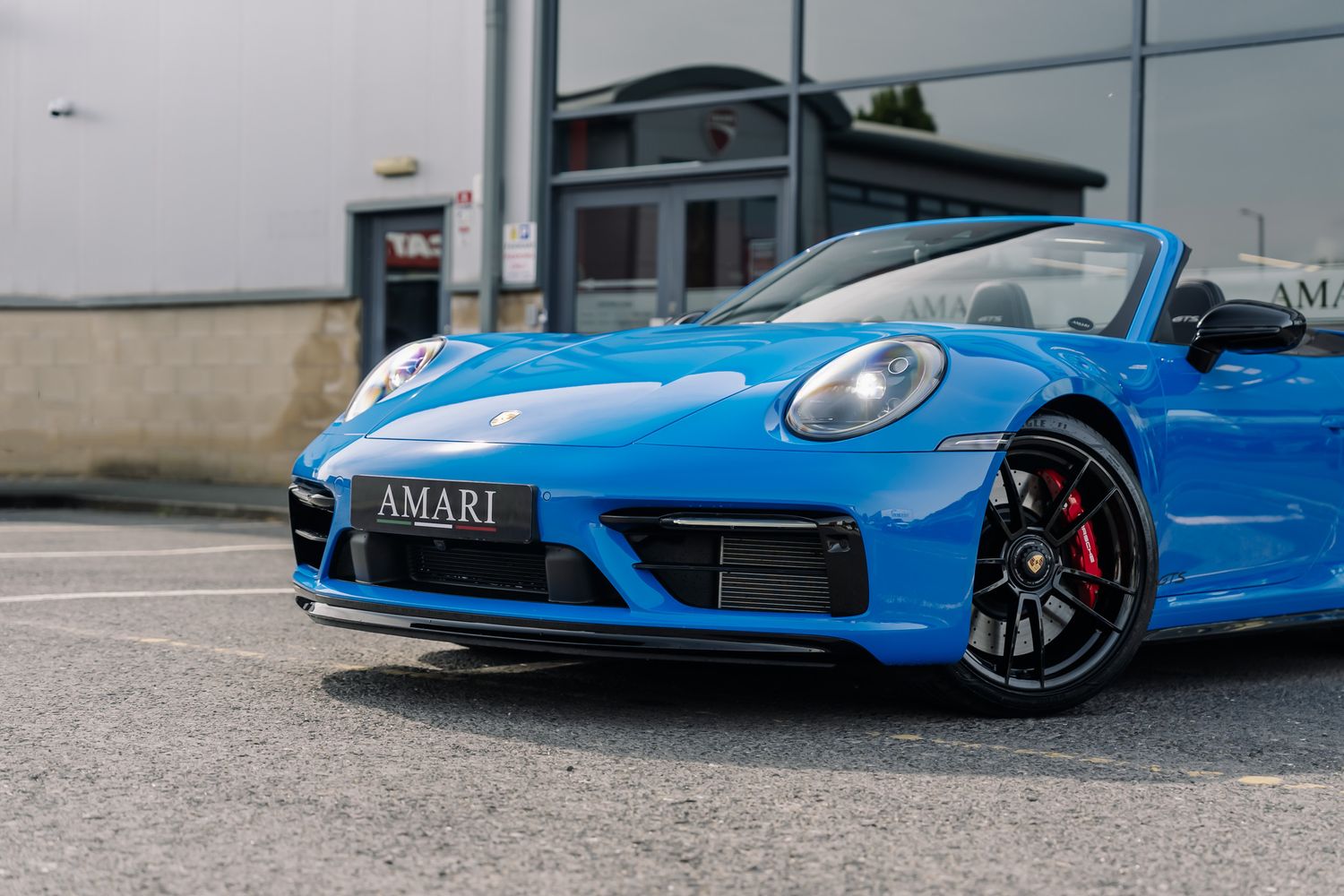 Porsche 911 992 Carrera 4 GTS Convertible