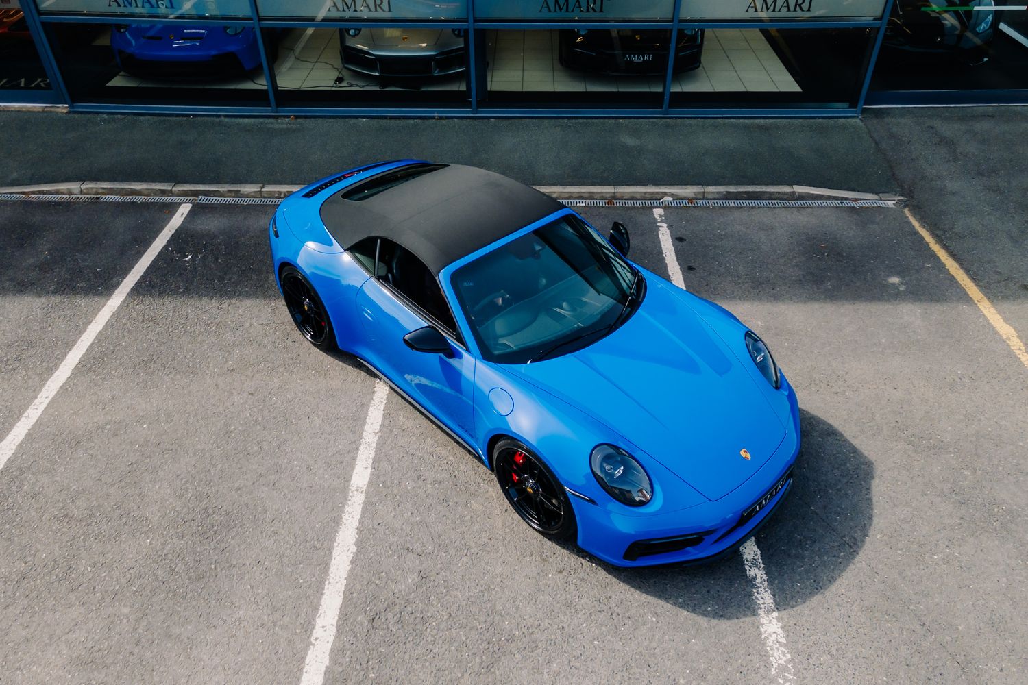 Porsche 911 992 Carrera 4 GTS Convertible