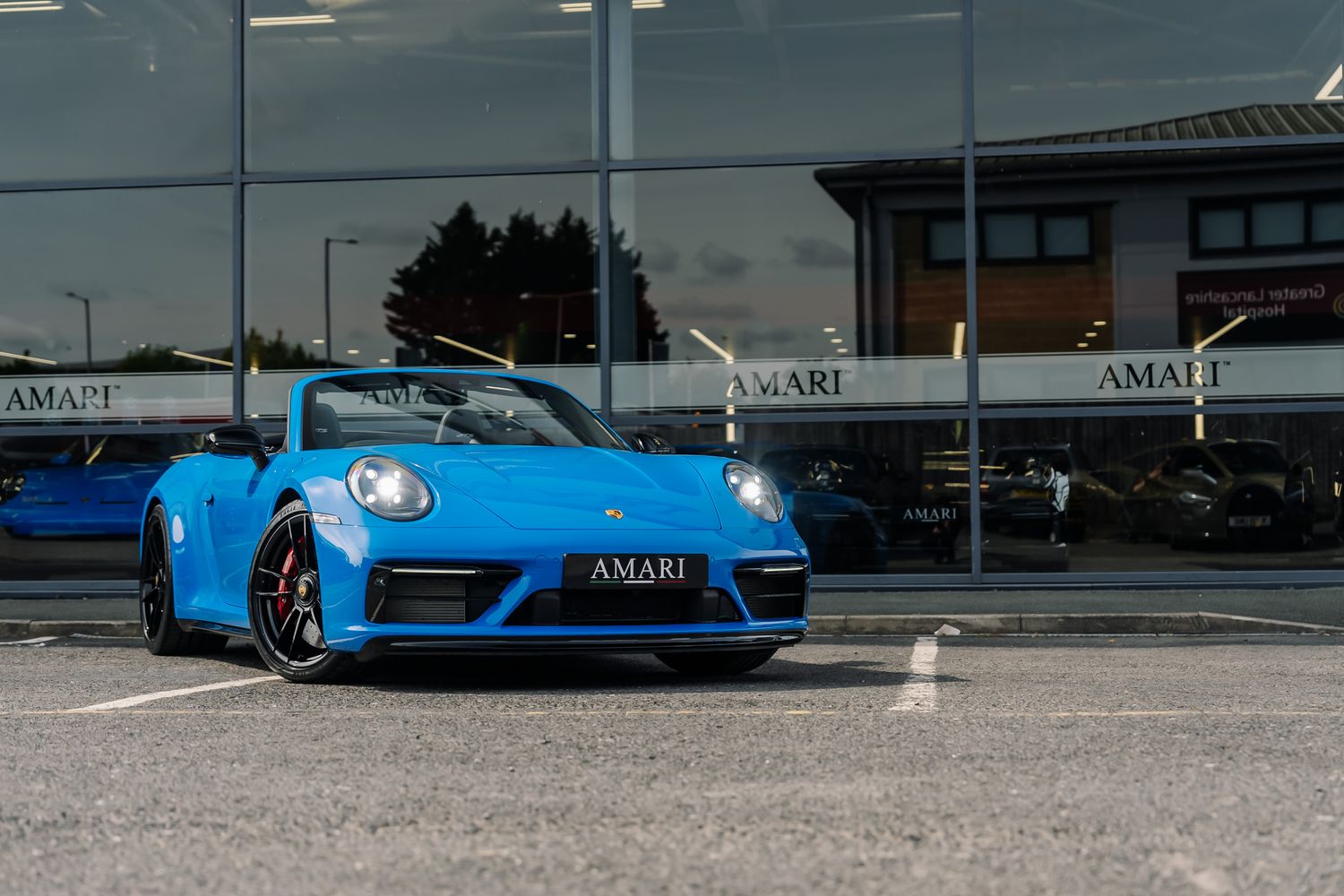 Porsche 911 992 Carrera 4 GTS Convertible