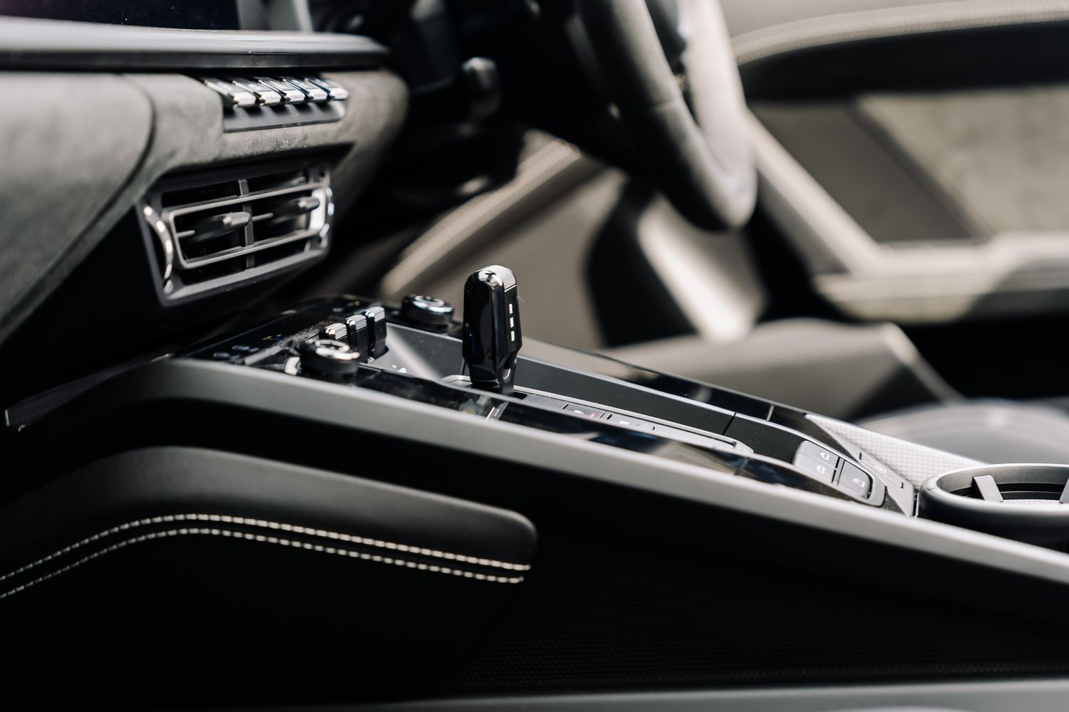 Porsche 911 992 Carrera 4 GTS Convertible
