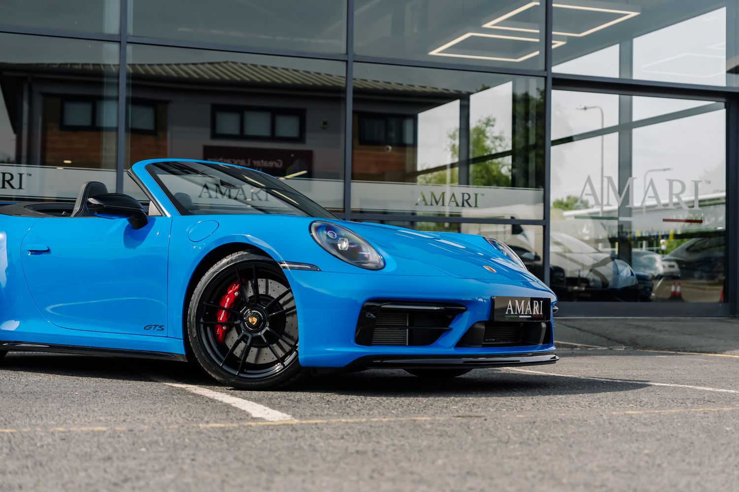 Porsche 911 992 Carrera 4 GTS Convertible