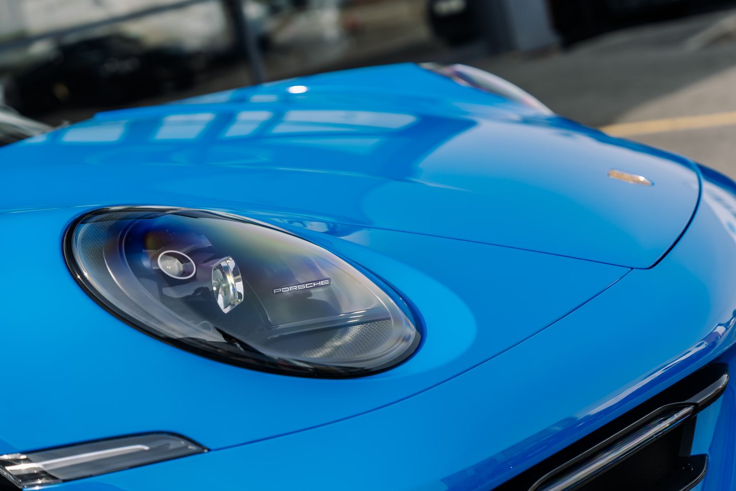 Porsche 911 992 Carrera 4 GTS Convertible