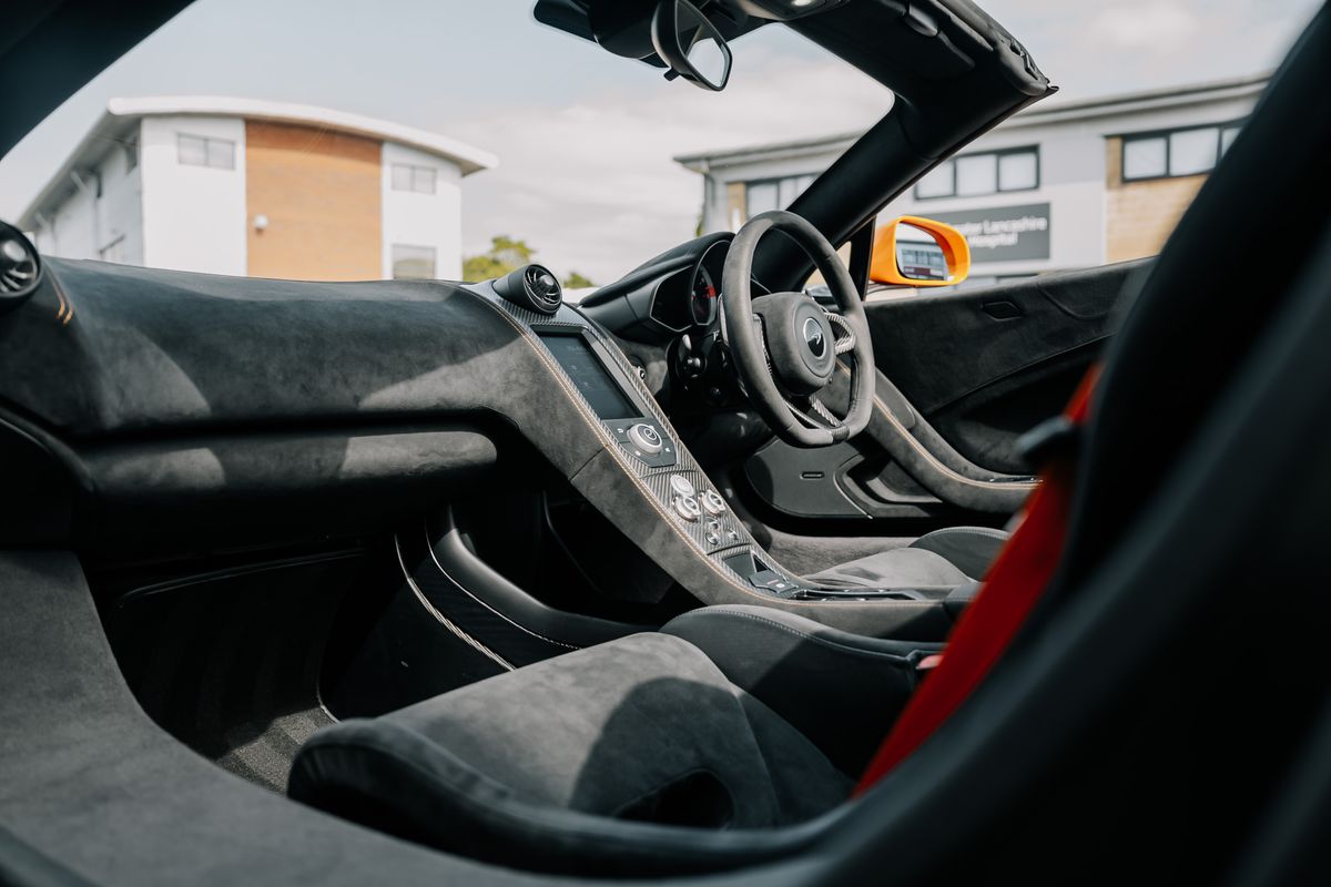 McLaren 675LT Spider