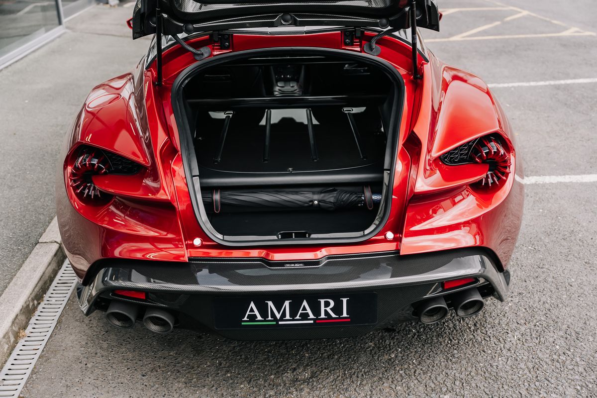 Aston Martin Vanquish Zagato Shooting Brake V12