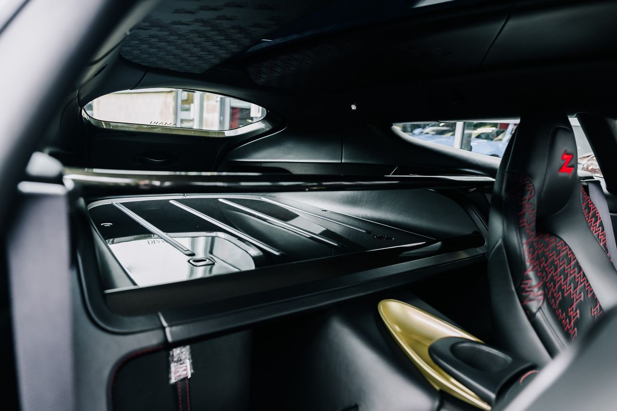 Aston Martin Vanquish Zagato Shooting Brake V12