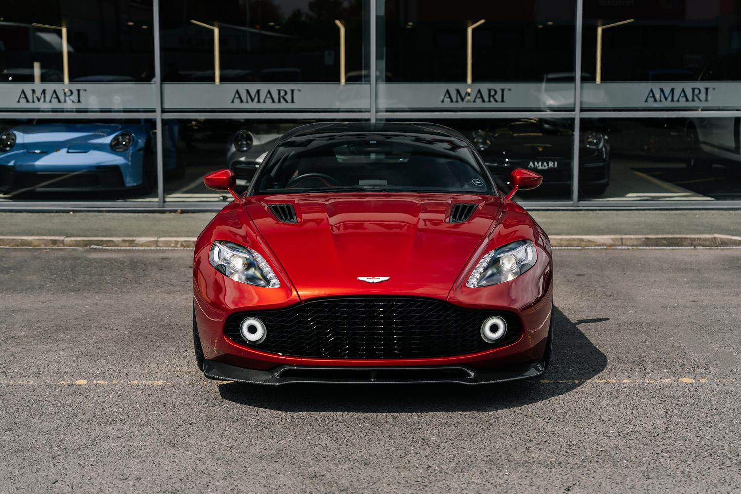 Aston Martin Vanquish Zagato Shooting Brake V12