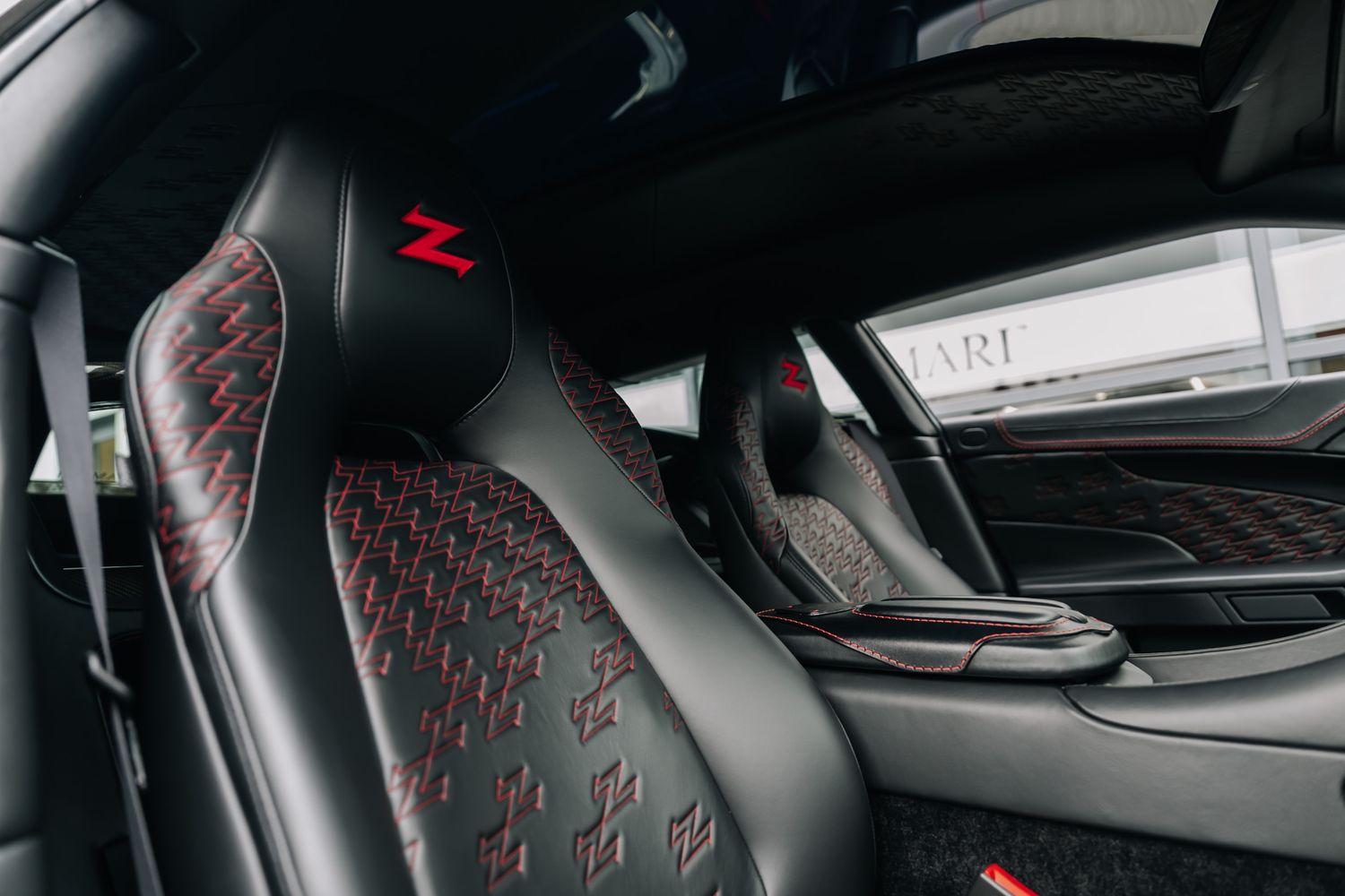 Aston Martin Vanquish Zagato Shooting Brake V12