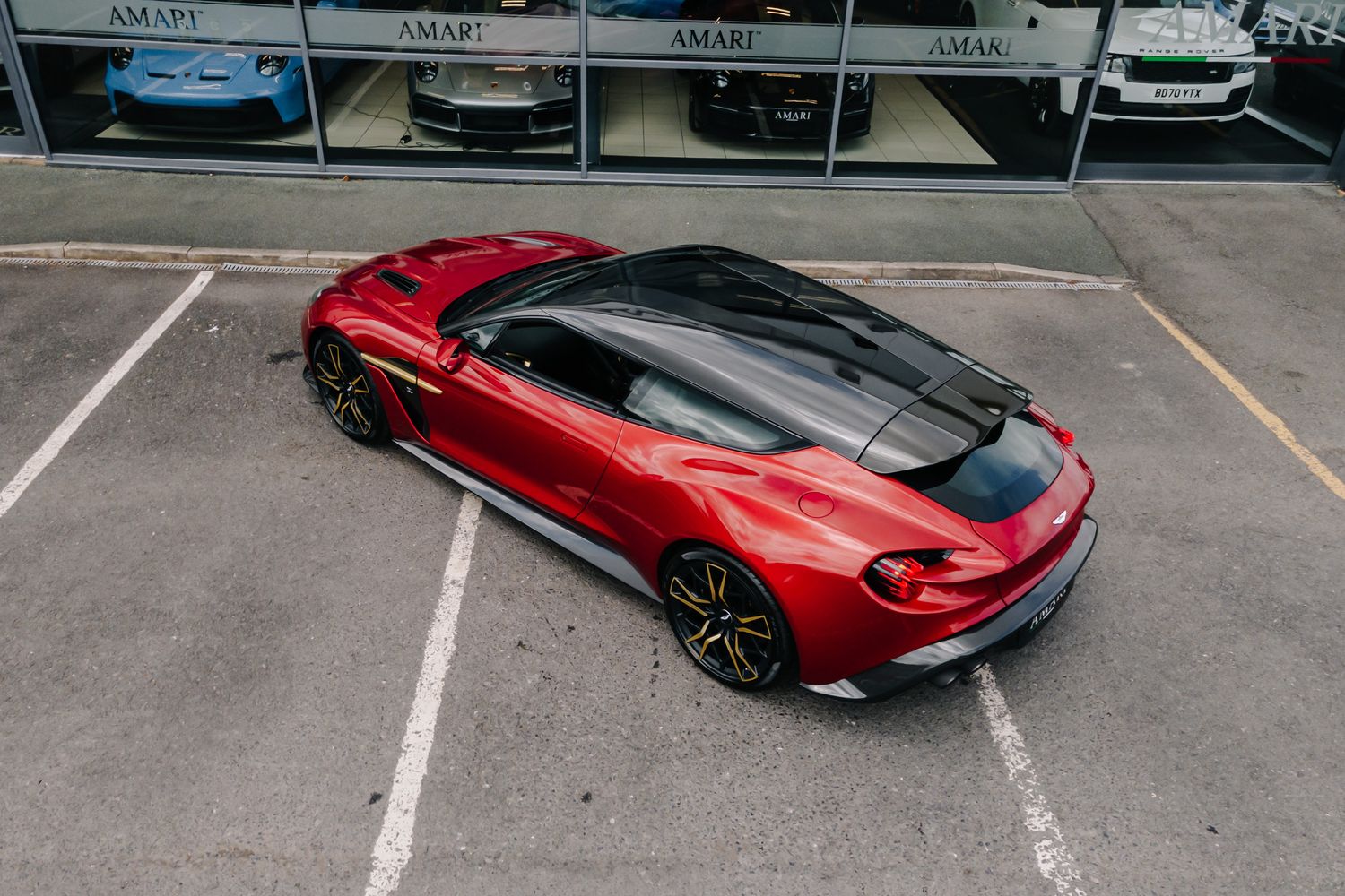 Aston Martin Vanquish Zagato Shooting Brake V12