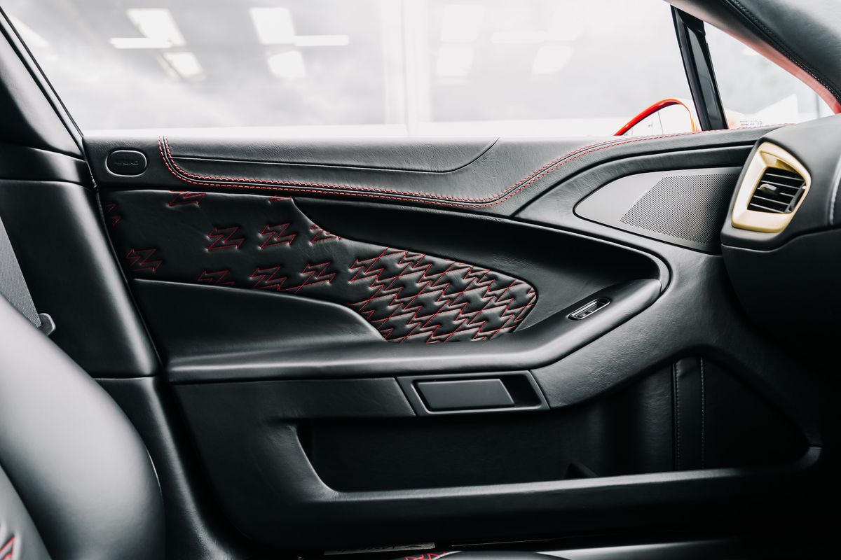 Aston Martin Vanquish Zagato Shooting Brake V12