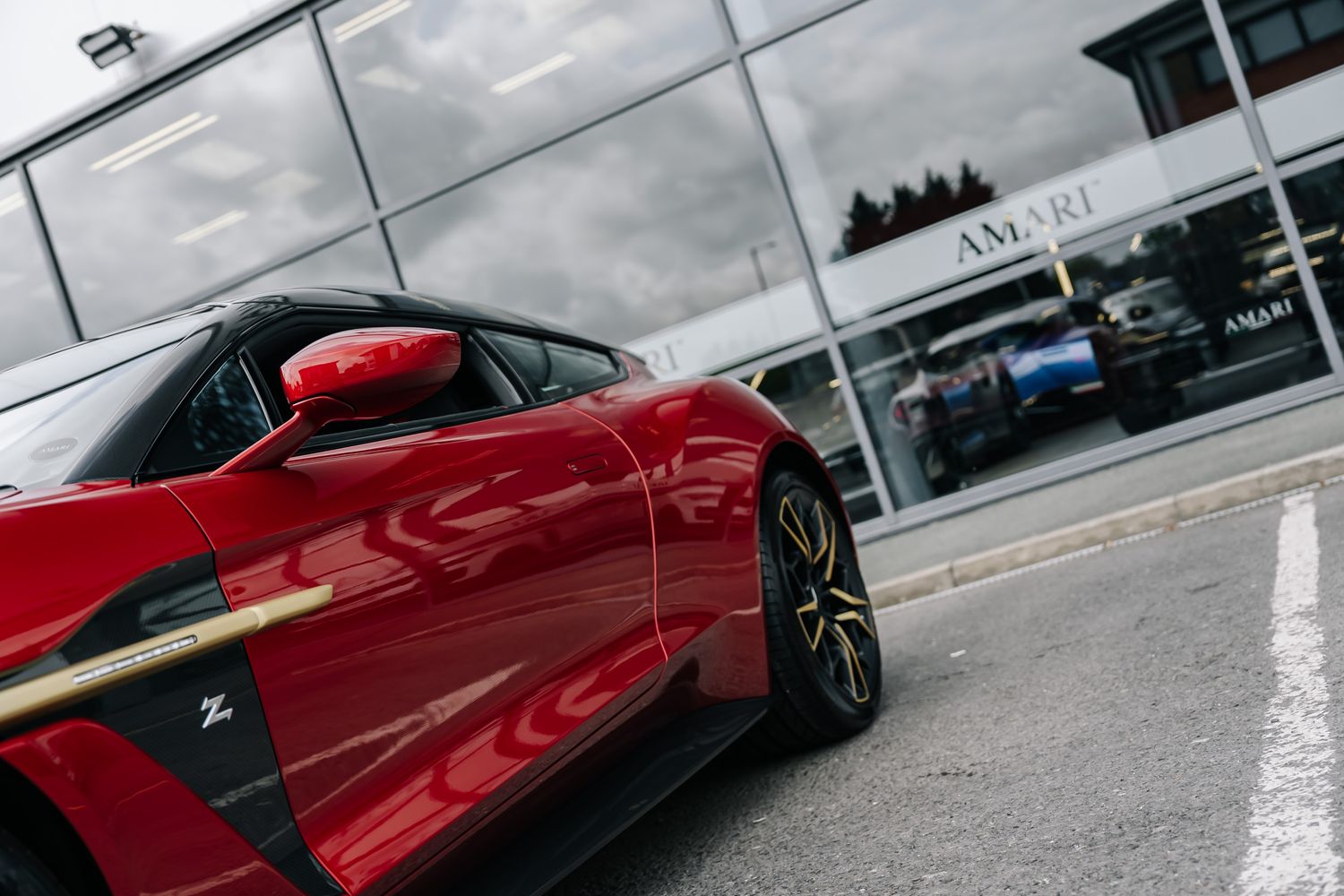 Aston Martin Vanquish Zagato Shooting Brake V12