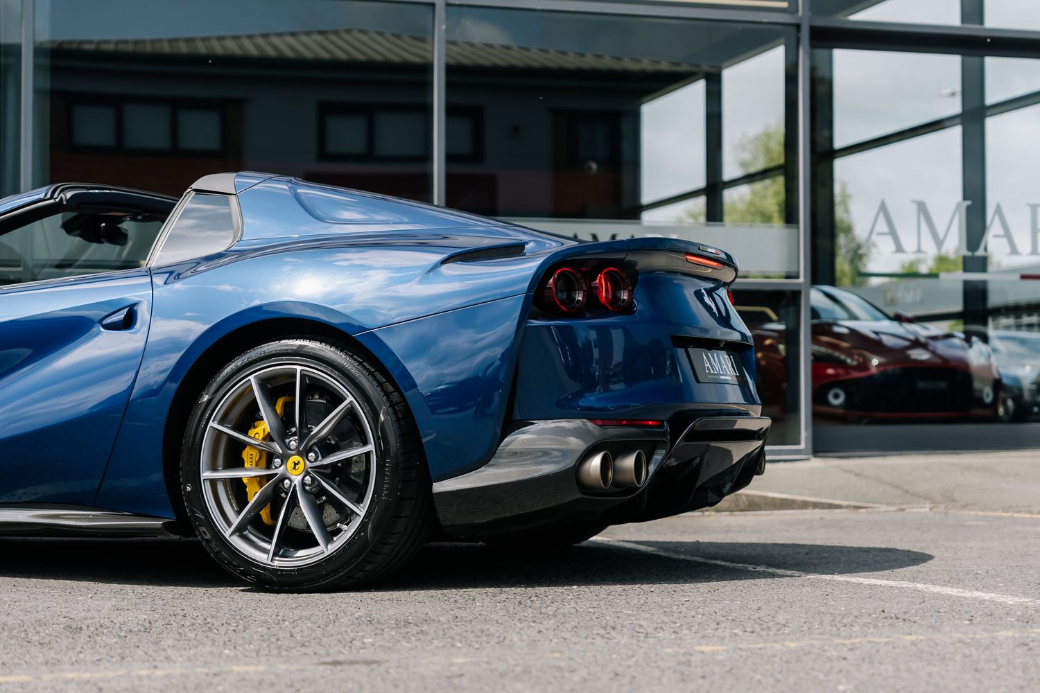 Ferrari 812 GTS