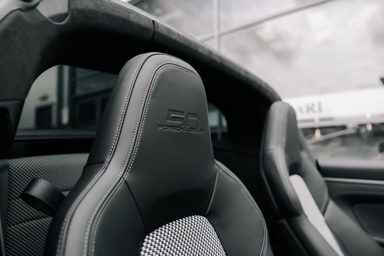 Porsche 911 992 Targa GTS 'Porsche Design 50th Anniversary Edition'