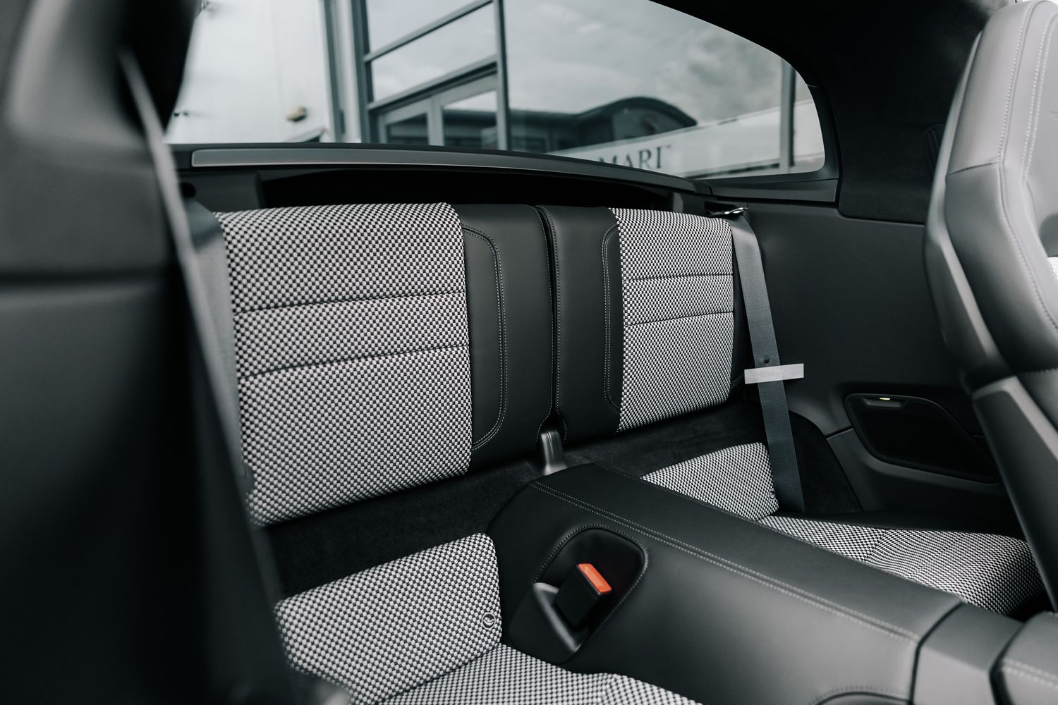 Porsche 911 992 Targa GTS 'Porsche Design 50th Anniversary Edition'