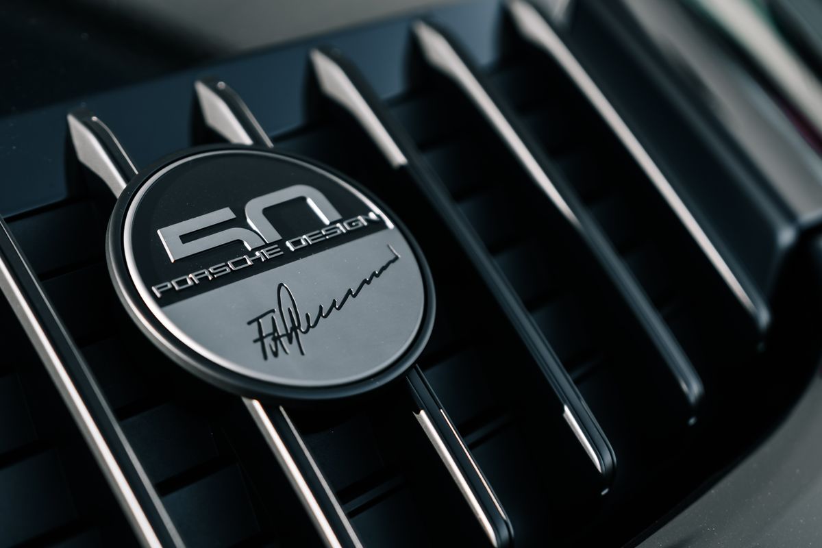 Porsche 911 992 Targa GTS 'Porsche Design 50th Anniversary Edition'