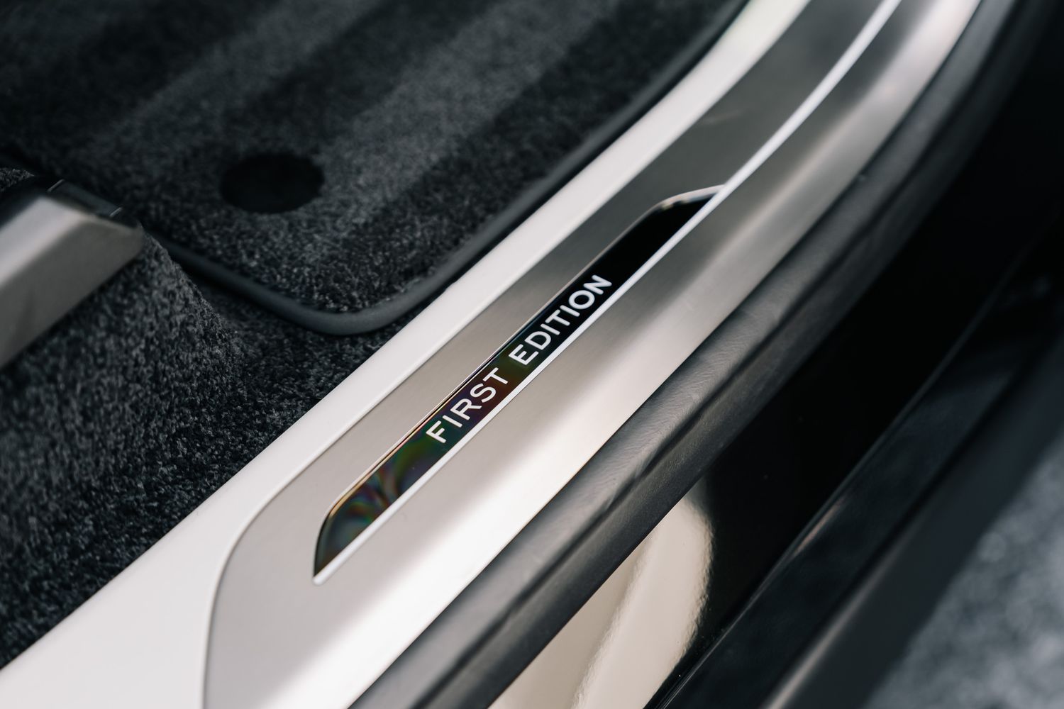 Land Rover Range Rover First Edition PHEV