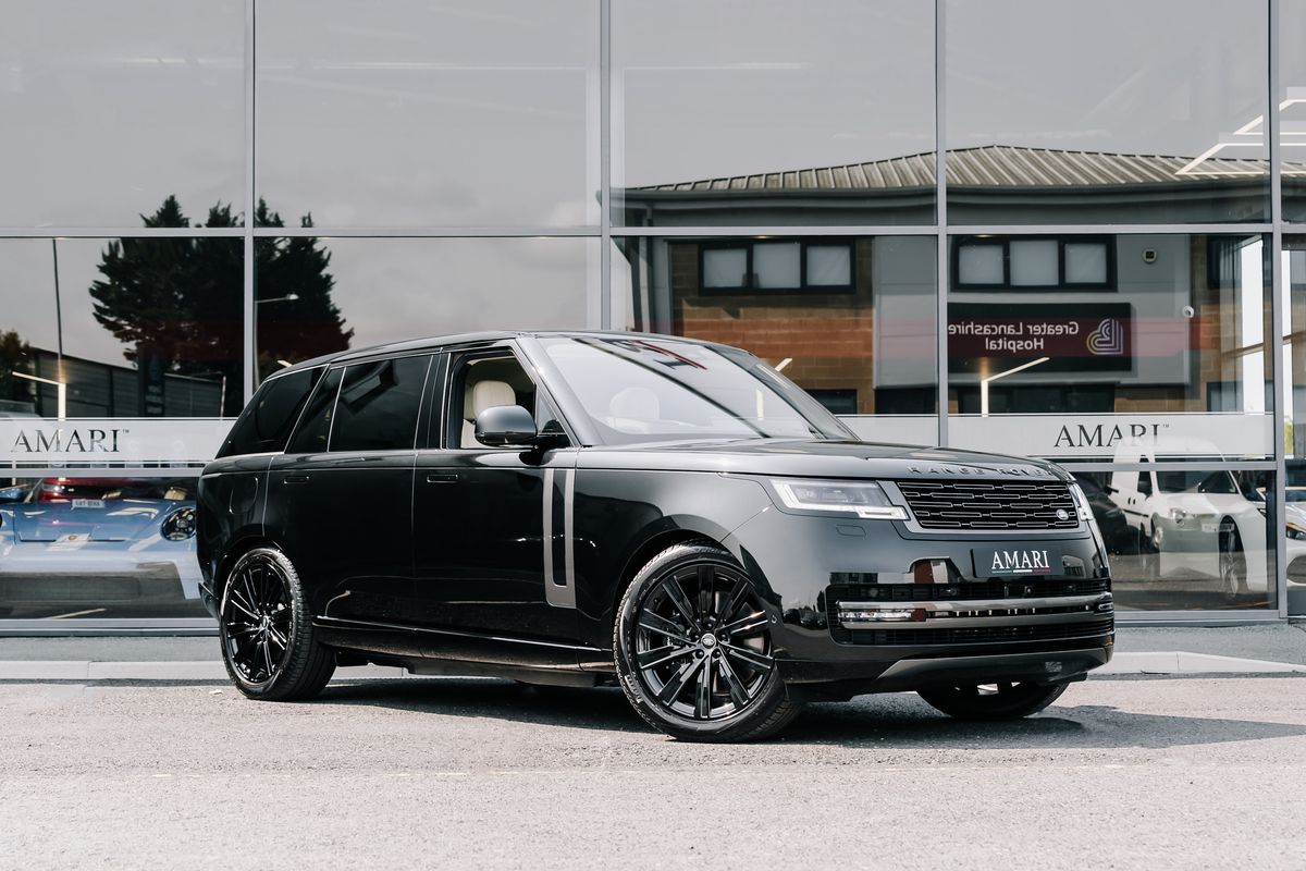 Land Rover Range Rover First Edition PHEV