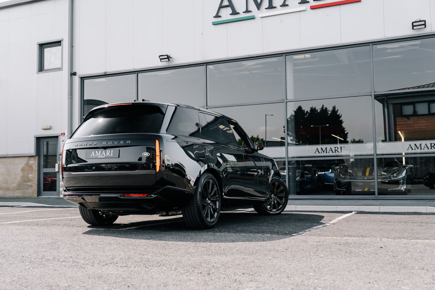 Land Rover Range Rover First Edition PHEV