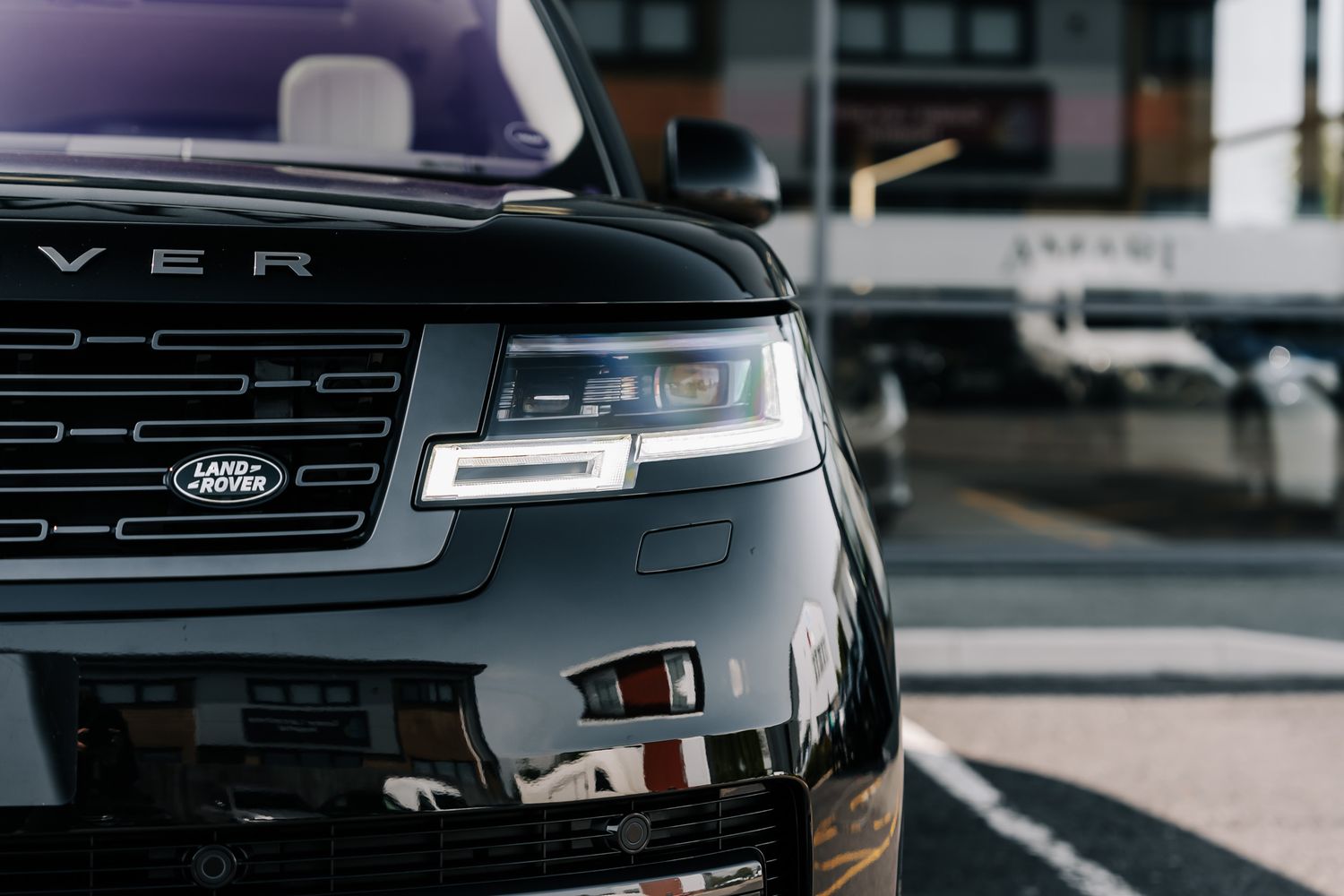 Land Rover Range Rover First Edition PHEV