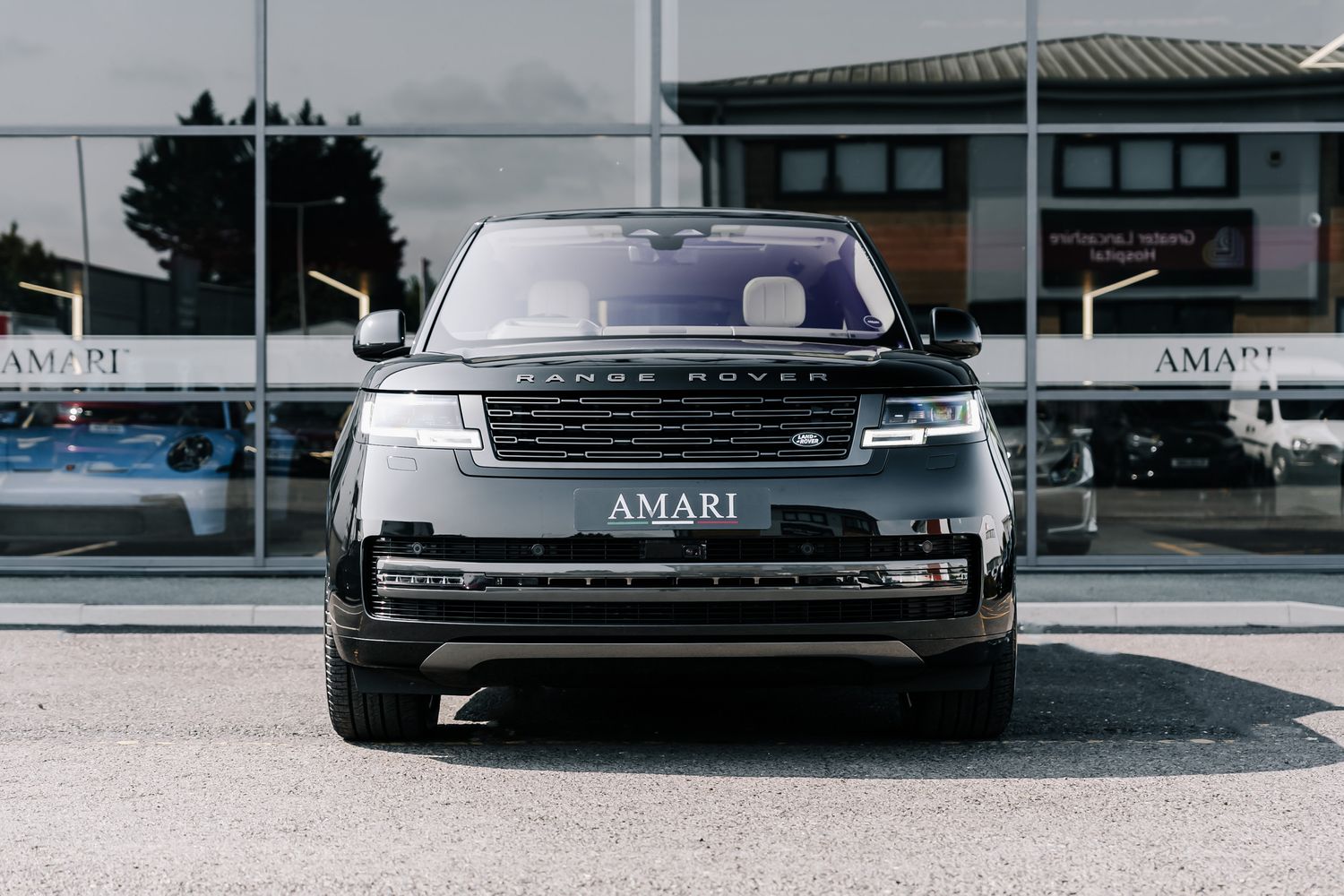 Land Rover Range Rover First Edition PHEV