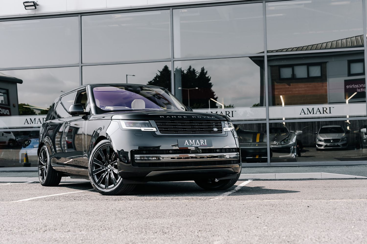 Land Rover Range Rover First Edition PHEV
