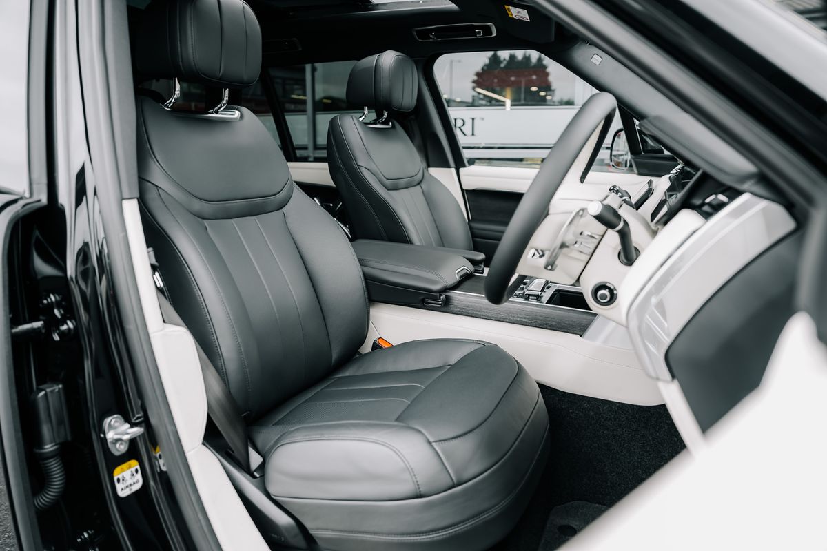 Land Rover Range Rover Autobiography P400 MHEV