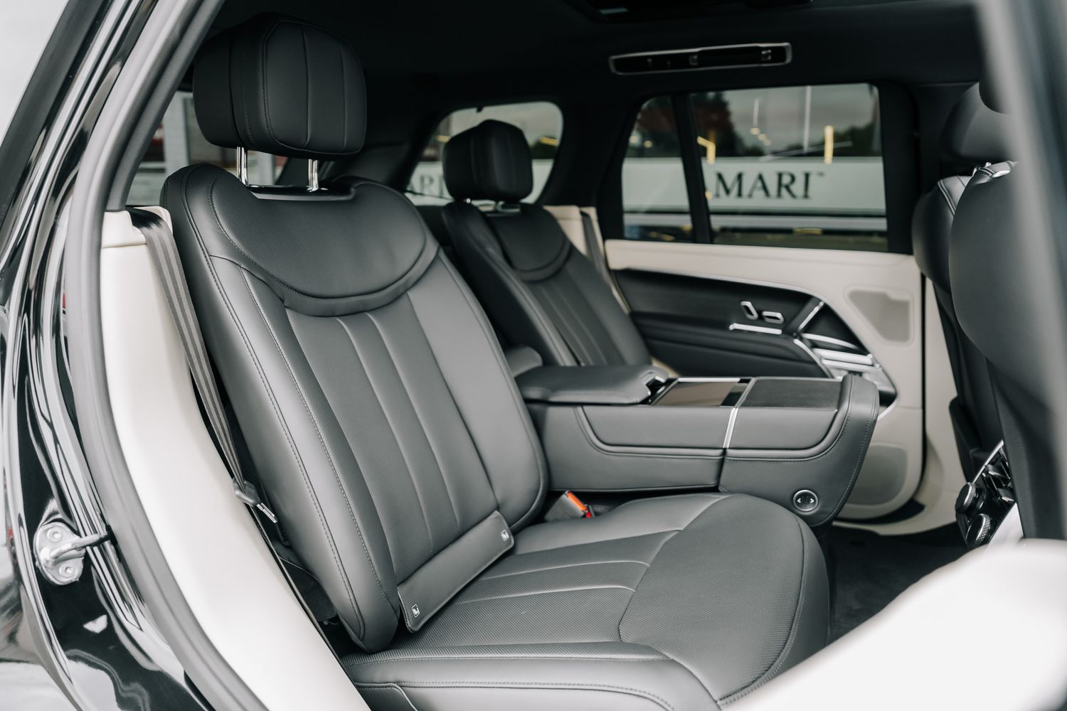 Land Rover Range Rover Autobiography P400 MHEV