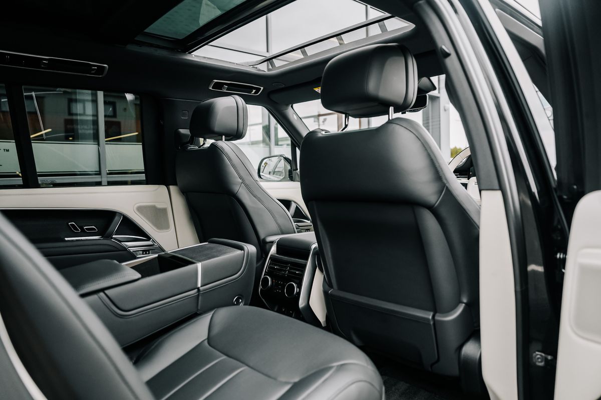 Land Rover Range Rover Autobiography P400 MHEV