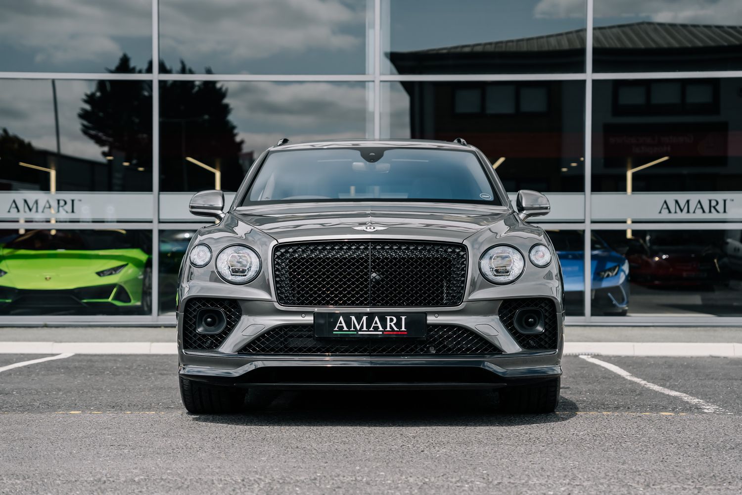 Bentley Bentayga Hybrid V6