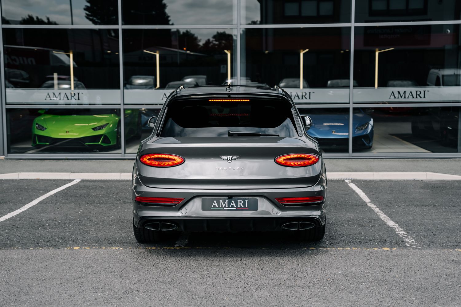 Bentley Bentayga Hybrid V6