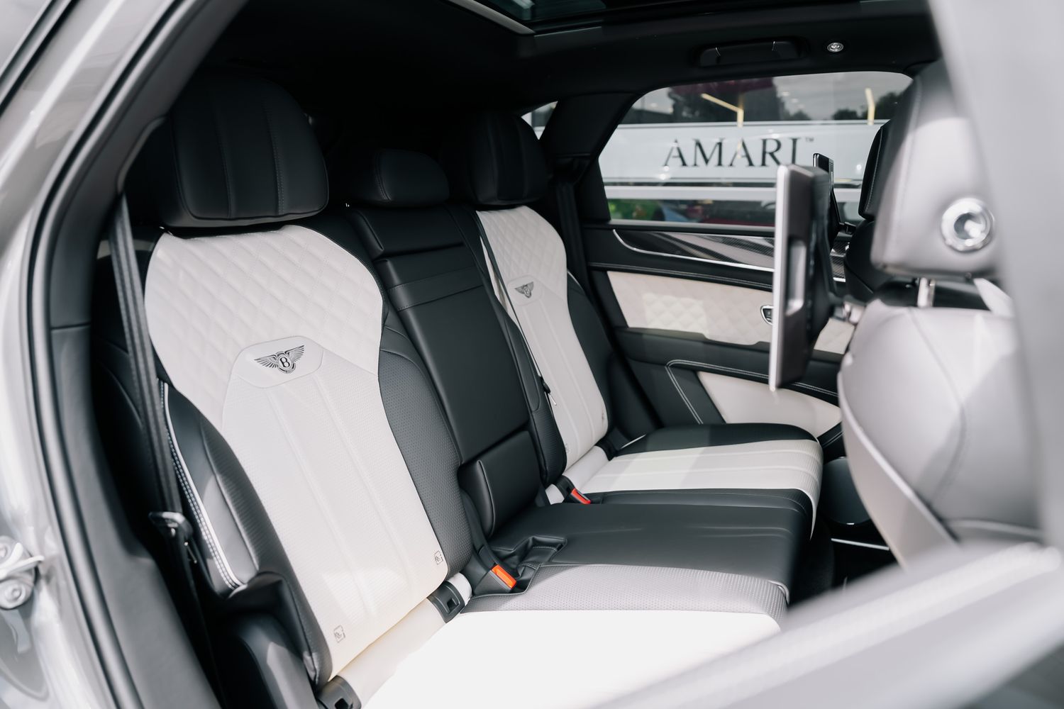 Bentley Bentayga Hybrid V6