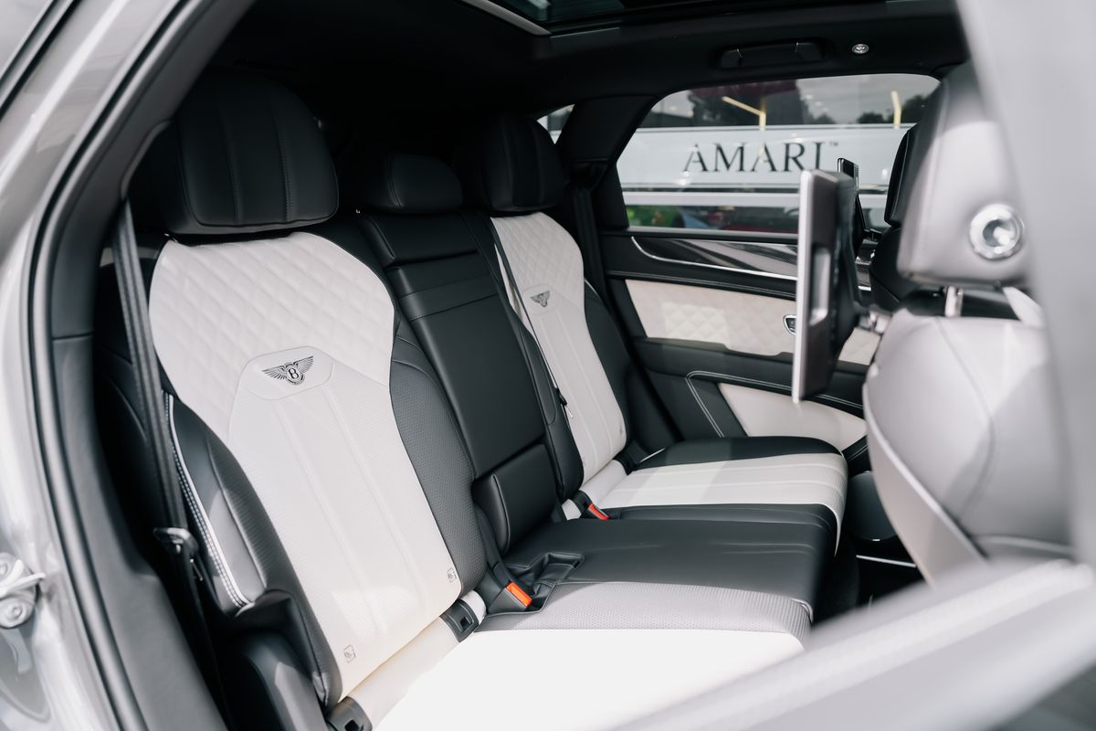Bentley Bentayga Hybrid V6