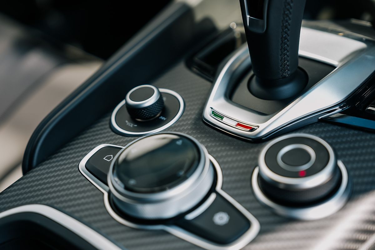 ALFA ROMEO GIULIA GTAM Bi-Turbo Auto