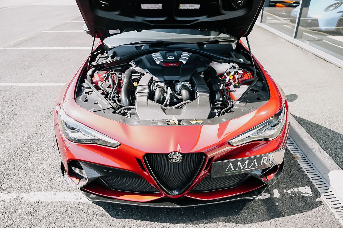 ALFA ROMEO GIULIA GTAM Bi-Turbo Auto