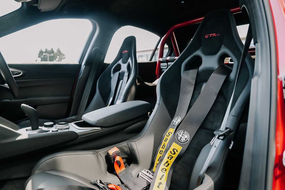 ALFA ROMEO GIULIA GTAM Bi-Turbo Auto