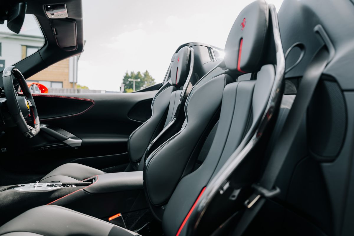 Ferrari SF90 Spider