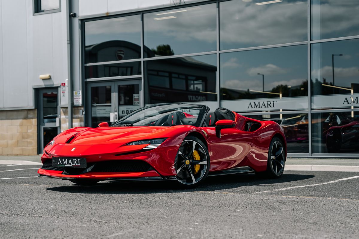 Ferrari SF90 Spider