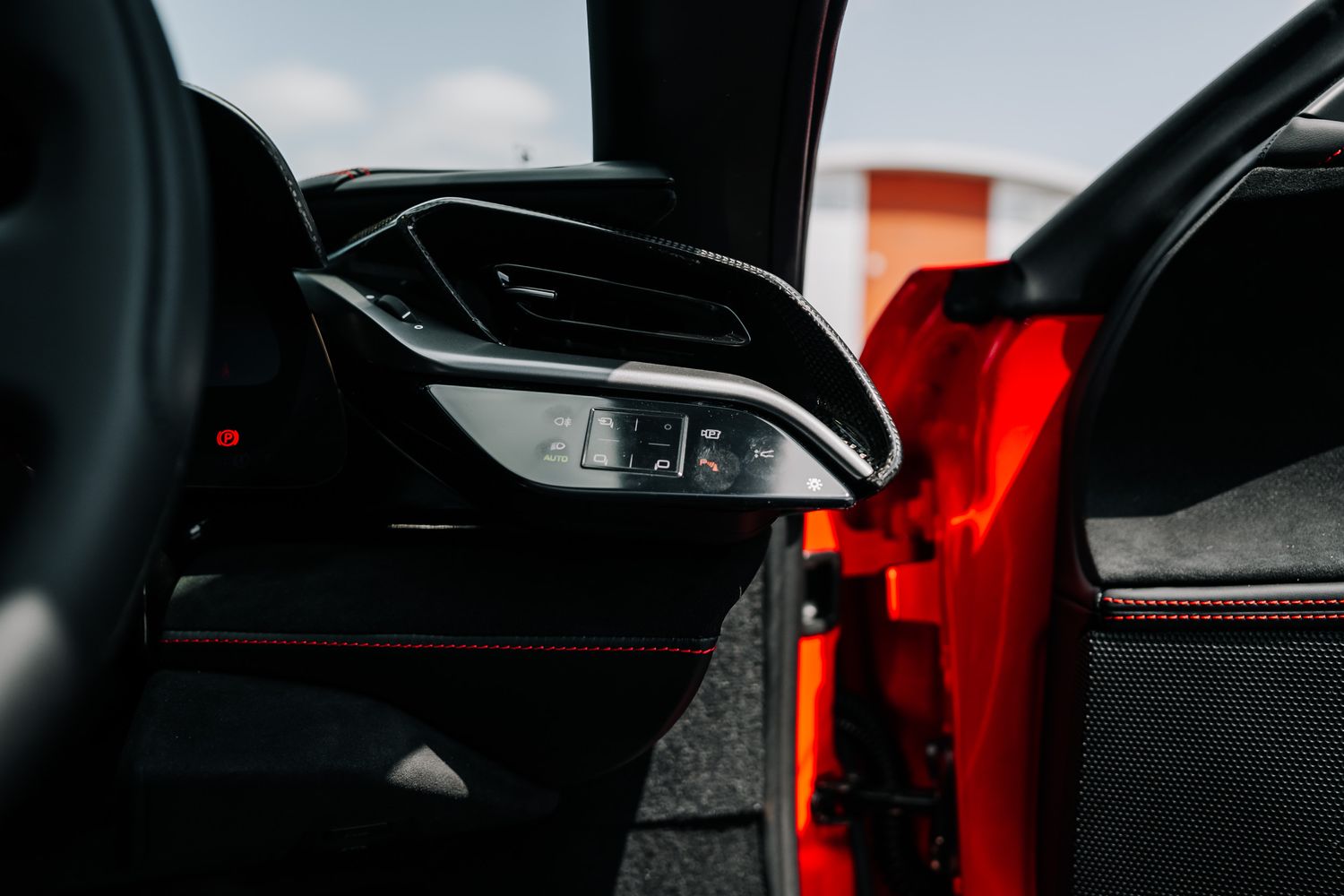 Ferrari SF90 Spider