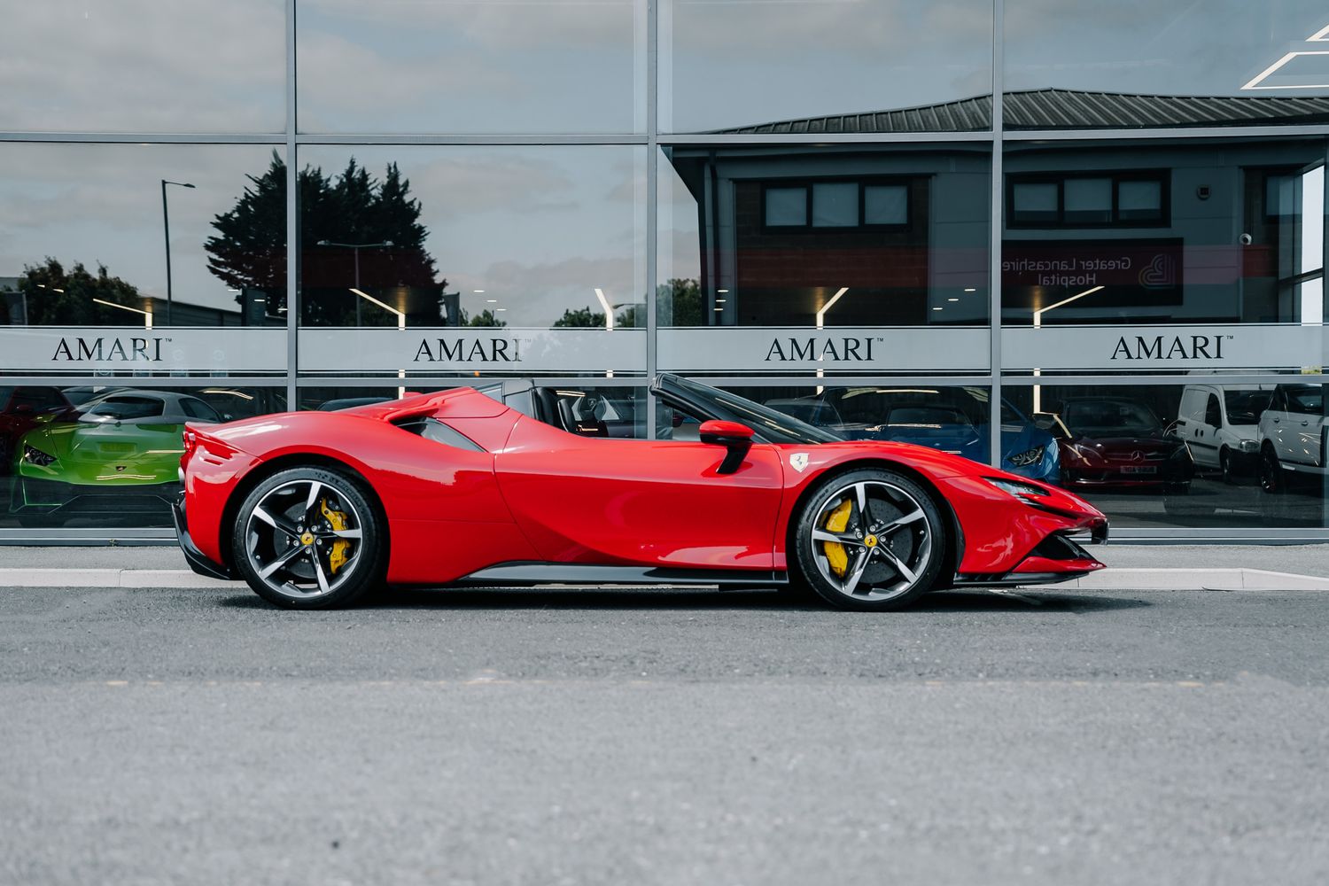Ferrari SF90 Spider