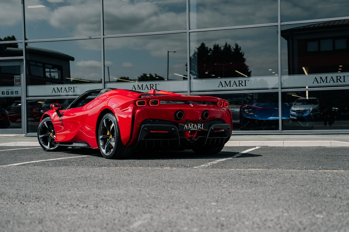 Ferrari SF90 Spider
