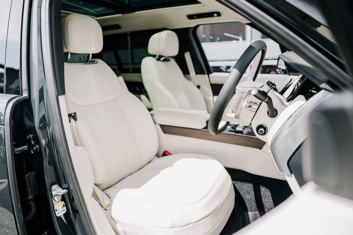 Land Rover Range Rover Autobiography LWB D350 MHEV