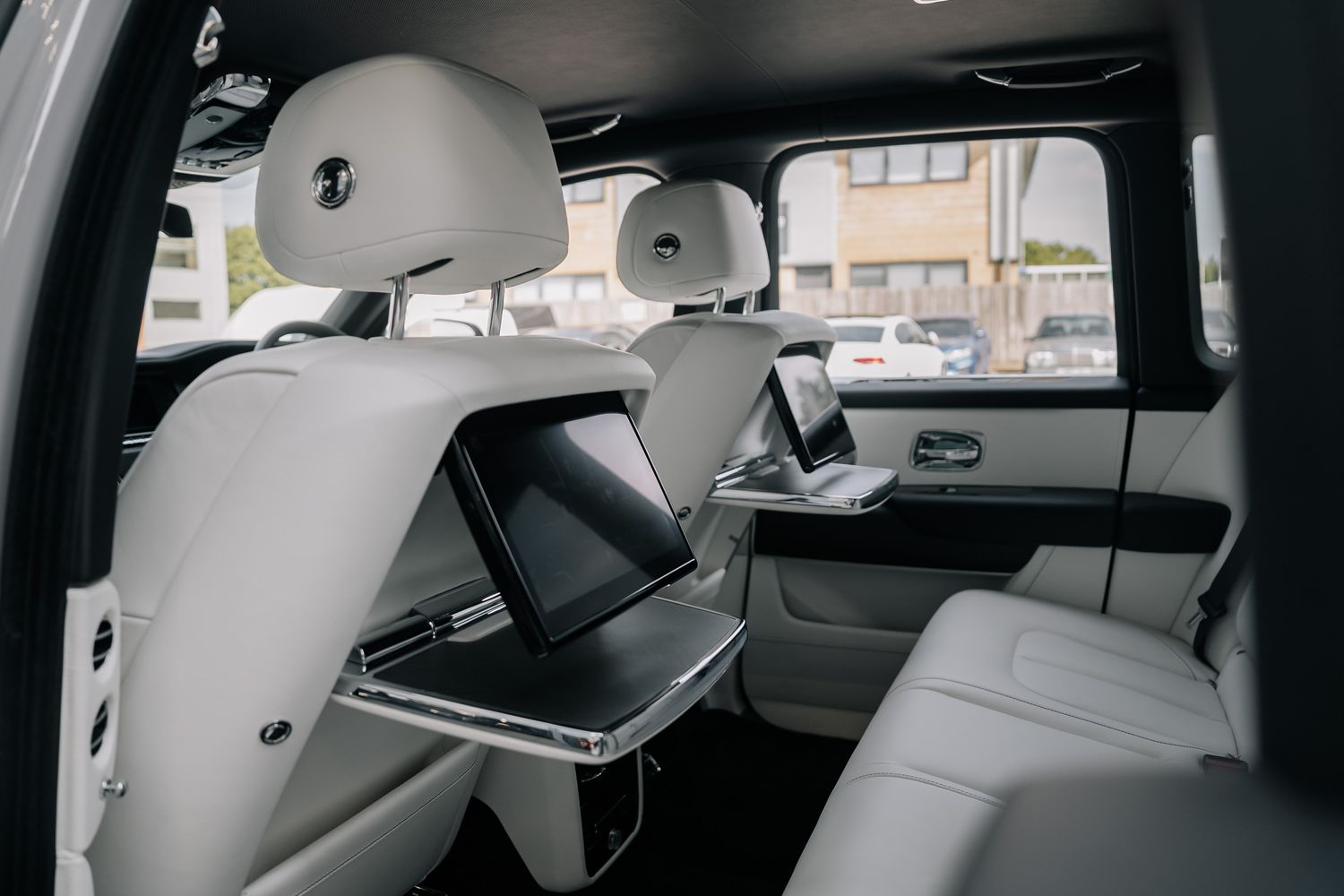 Rolls Royce Cullinan V12