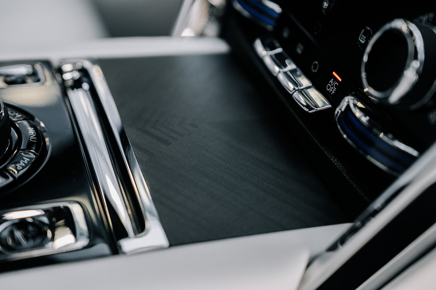 Rolls Royce Cullinan V12