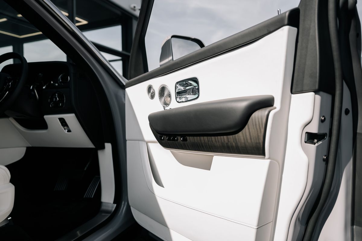 Rolls Royce Cullinan V12