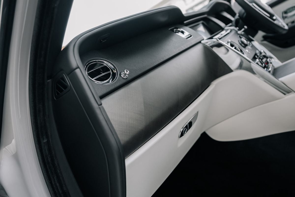 Rolls Royce Cullinan V12