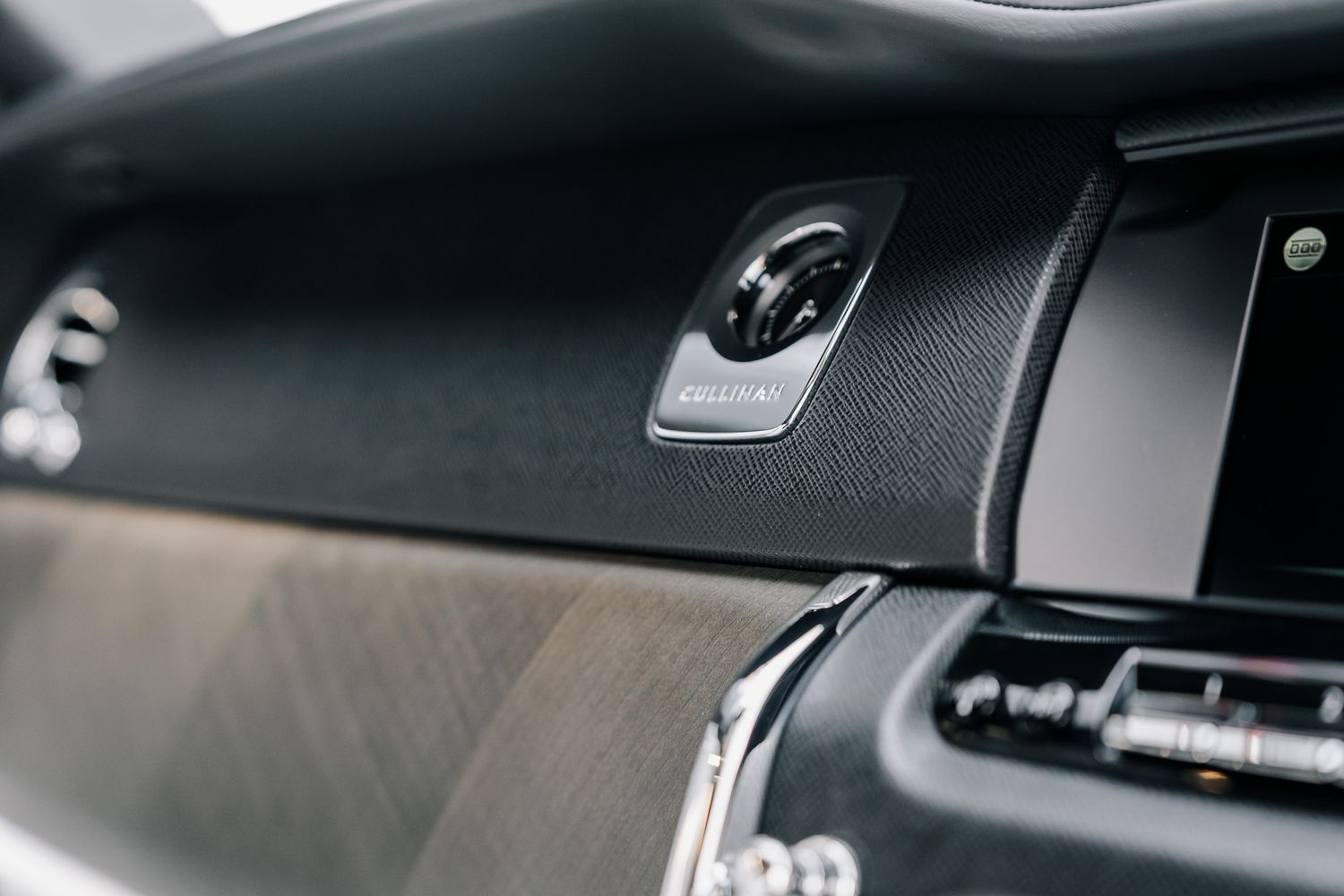 Rolls Royce Cullinan V12