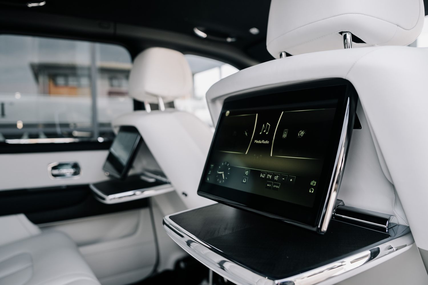 Rolls Royce Cullinan V12