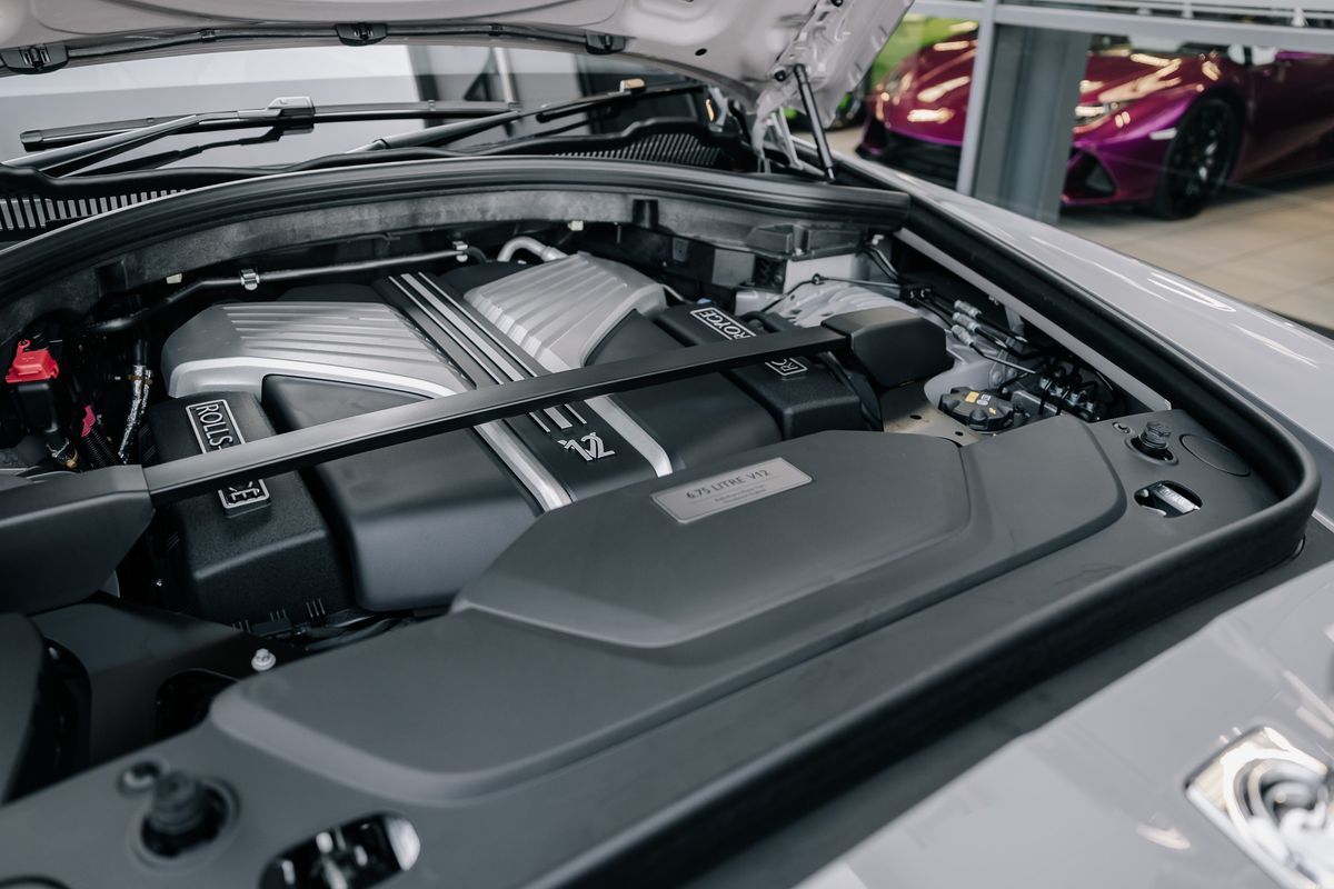 Rolls Royce Cullinan V12