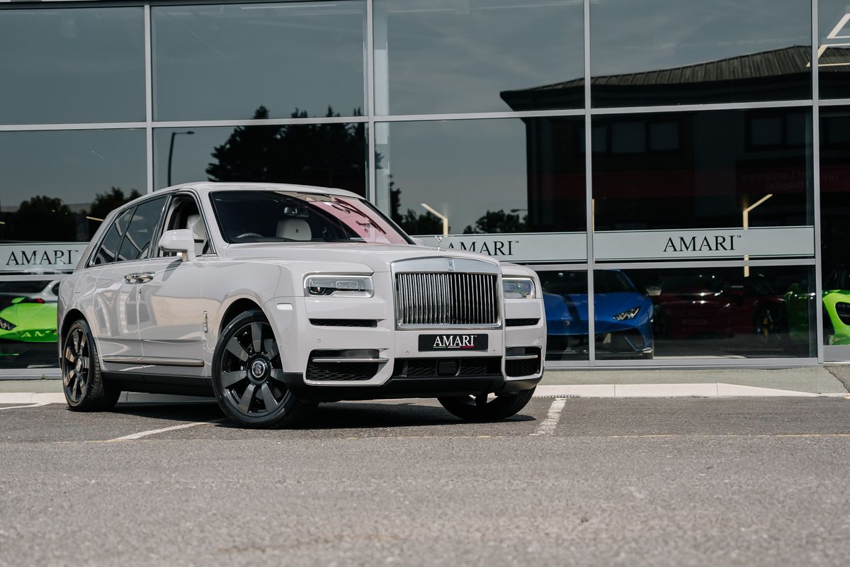 Rolls Royce Cullinan V12