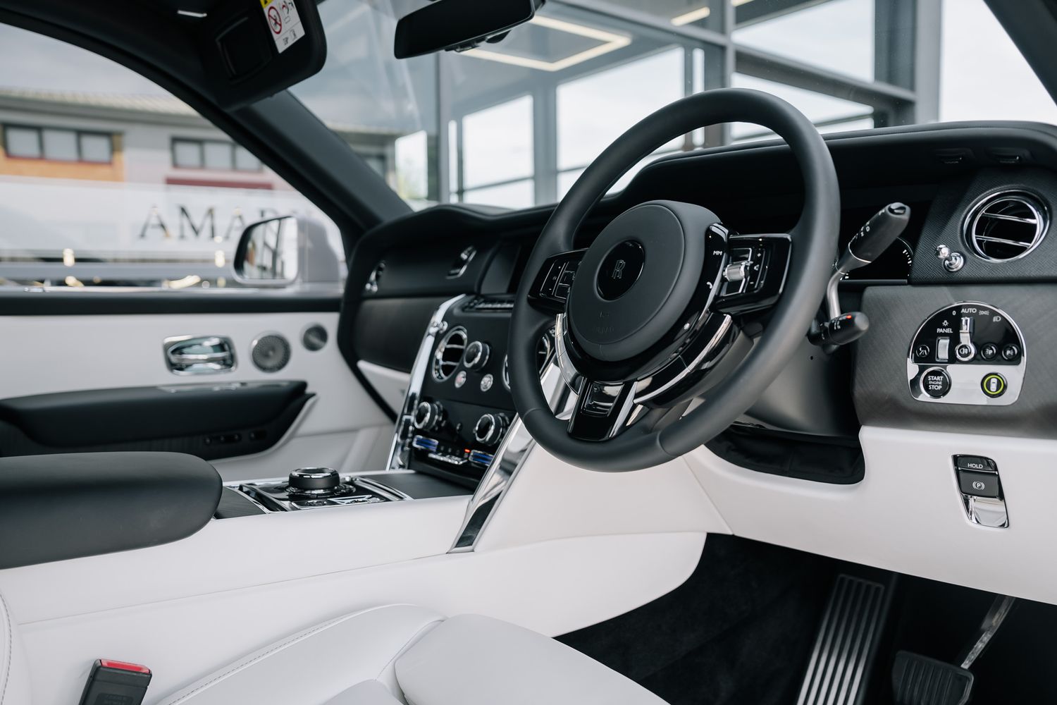 Rolls Royce Cullinan V12